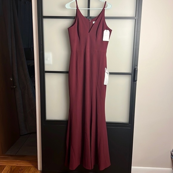 NWT Dress The Population Iris V-Neck Side Slit Gown Size Medium - Picture 2 of 12